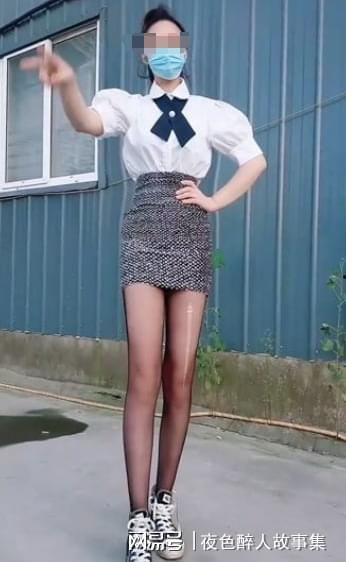 久久丝袜,久久品牌，诠释时尚与品质的完美融合